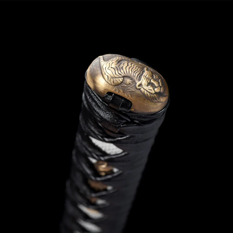 Tsuba & Tsuka Tigre - Set Tsuka and Tsuba